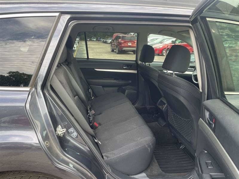 Used 2012 Subaru Outback 2.5i Premium w/ All-Weather Pkg AWD/4WD image 12