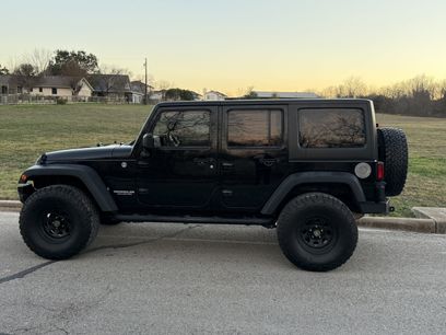 Used 2011 Jeep Wrangler Unlimited Sport