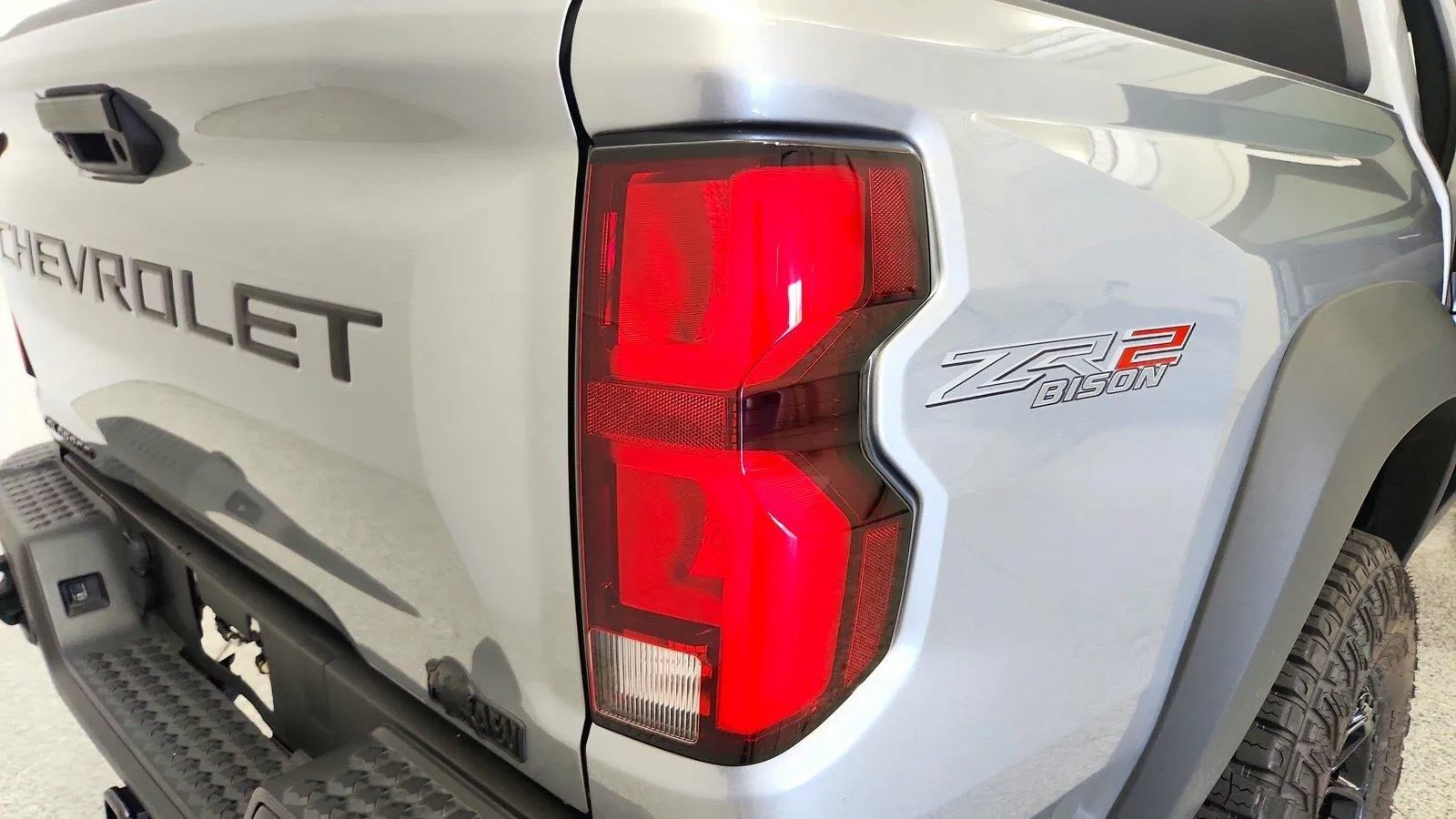 Used 2024 Chevrolet Colorado ZR2 w/ ZR2 Bison Edition AWD/4WD image 30