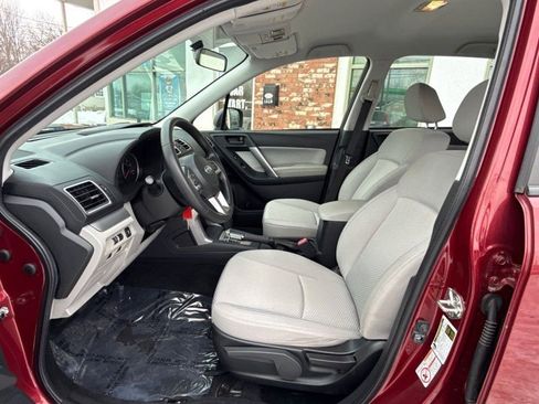 Used 2018 Subaru Forester 2.5i w/ Alloy Wheel Package image 10