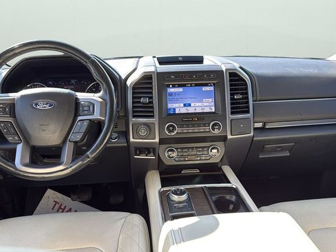 Used 2019 Ford Expedition Max Platinum image 37