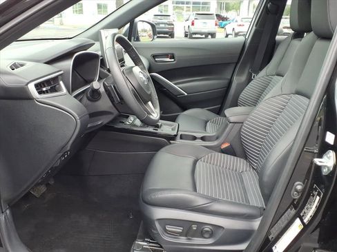 Used 2026 Toyota Corolla Cross AWD Hybrid w/ Convenience Package image 19