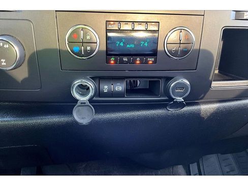 Used 2014 GMC Sierra 2500 SLE w/ SLE Preferred Package image 15