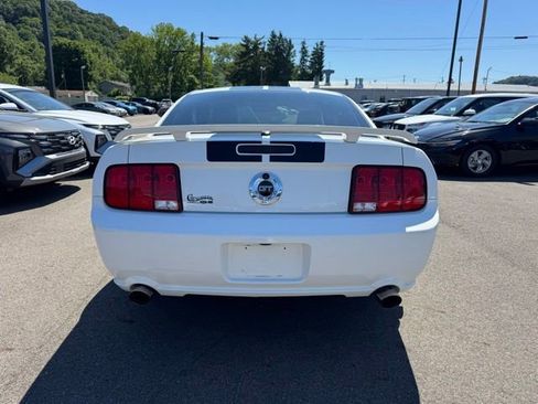 Used 2007 Ford Mustang GT Premium RWD image 10