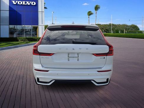 New 2026 Volvo XC60 B5 Plus AWD/4WD image 6