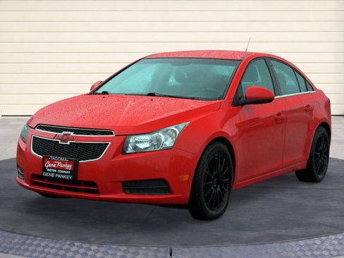 Used 2014 Chevrolet Cruze Eco image 3