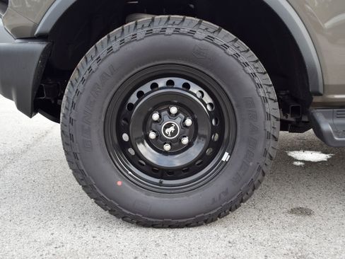 New 2026 Ford Bronco Outer Banks image 25