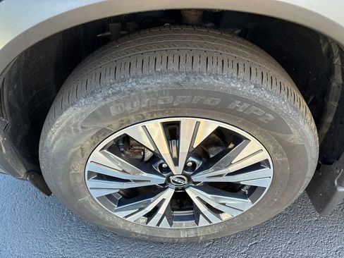 Certified 2023 Nissan Rogue SV w/ SV Premium B Package AWD/4WD image 12