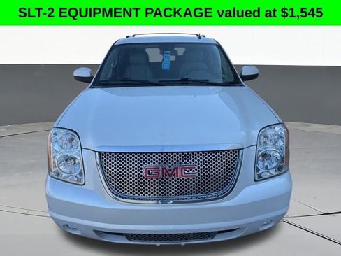 Used 2014 GMC Yukon XL SLT w/ SLT-2 Equipment Package image 2