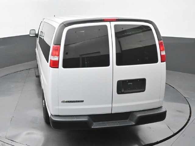 Used 2022 Chevrolet Express 2500 LS w/ Driver Convenience Package RWD image 15
