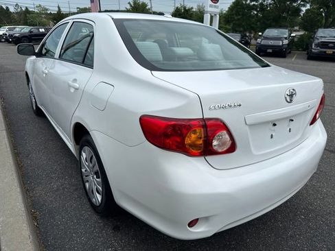 Used 2010 Toyota Corolla LE w/ All Weather Guard Pkg FWD image 6