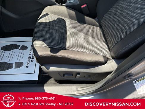 Certified 2019 Nissan Rogue Sport SV w/ Technology Package FWD image 13