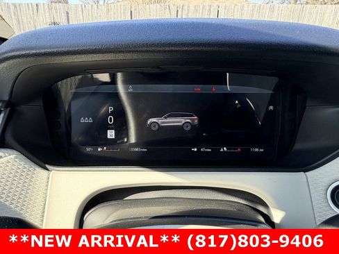 Used 2021 Land Rover Range Rover Velar R-Dynamic S image 13