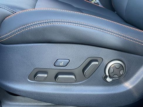 Used 2026 Genesis GV70 3.5T Sport Advanced AWD/4WD image 20