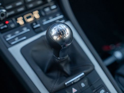 Used 2021 Porsche 718 Cayman GT4 image 22