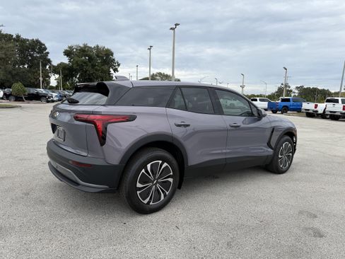 Used 2026 Chevrolet Blazer EV LT FWD image 4