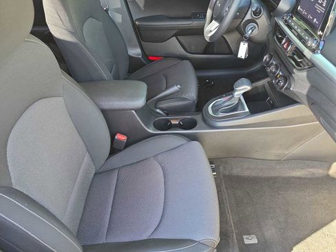 Used 2024 Kia Forte LXS image 18