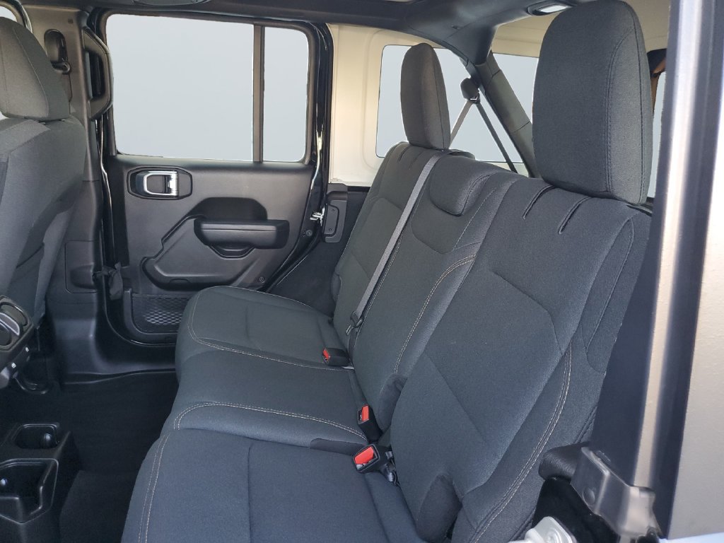 Used 2024 Jeep Wrangler Unlimited Sport AWD/4WD image 13