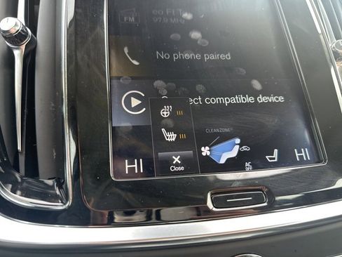 Used 2019 Volvo S60 T6 Momentum w/ Multimedia Package image 29