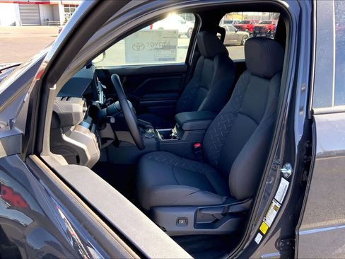 New 2026 Toyota Tacoma SR5 image 9