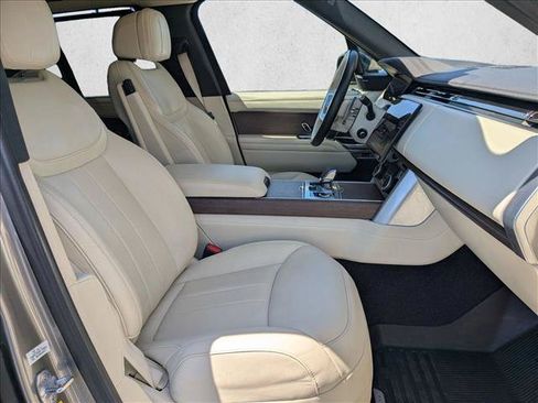Used 2023 Land Rover Range Rover SE AWD/4WD image 23