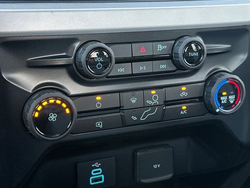 New 2026 Ford F250 XL w/ XL Chrome Package image 18