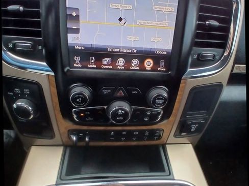 Used 2016 RAM 3500 Laramie Longhorn w/ Convenience Group image 10