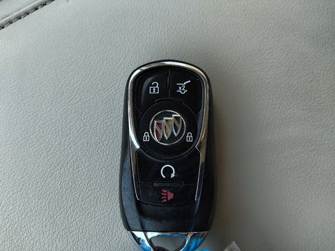 Used 2023 Buick Enclave Essence w/ Experience Buick Package FWD image 32
