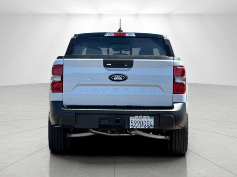 Used 2025 Ford Maverick Lariat w/ Black Appearance Package AWD/4WD image 4