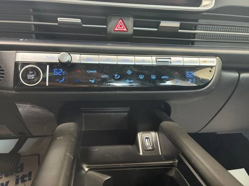 Used 2024 Hyundai Ioniq 6 SE AWD/4WD image 20