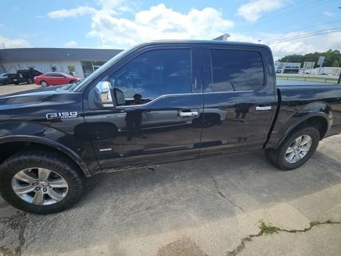 Used 2015 Ford F150 Platinum w/ Equipment Group 701A Luxury AWD/4WD image 1