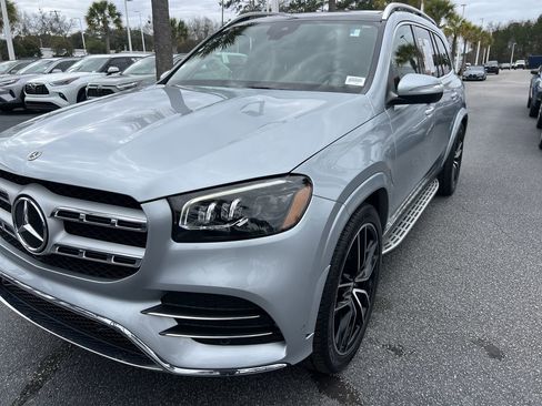 Used 2023 Mercedes-Benz GLS 450 4MATIC image 5