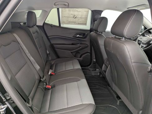 New 2026 Chevrolet Trax LT w/ Driver Confidence Package FWD image 21