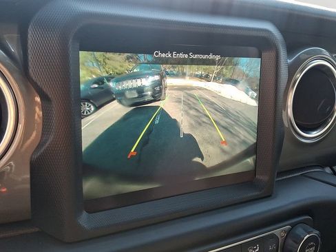 Used 2023 Jeep Wrangler Sahara w/ LED Lighting Group image 19