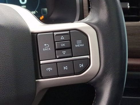 Used 2022 Ford Expedition Max Limited image 24