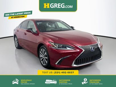 Used 2020 Lexus ES 300h w/ Premium Package