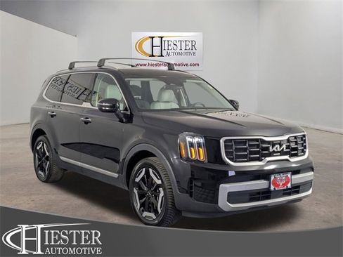 Used 2024 Kia Telluride S image 1