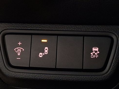 Certified 2023 Kia Forte LXS w/ LXS Technology Package image 23