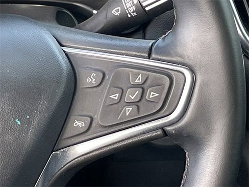 Used 2023 Chevrolet Equinox LT image 13