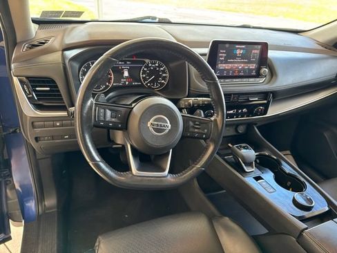 Used 2021 Nissan Rogue SV w/ Premium Package AWD/4WD image 15