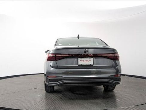 Used 2025 Volkswagen Jetta Sport FWD image 6