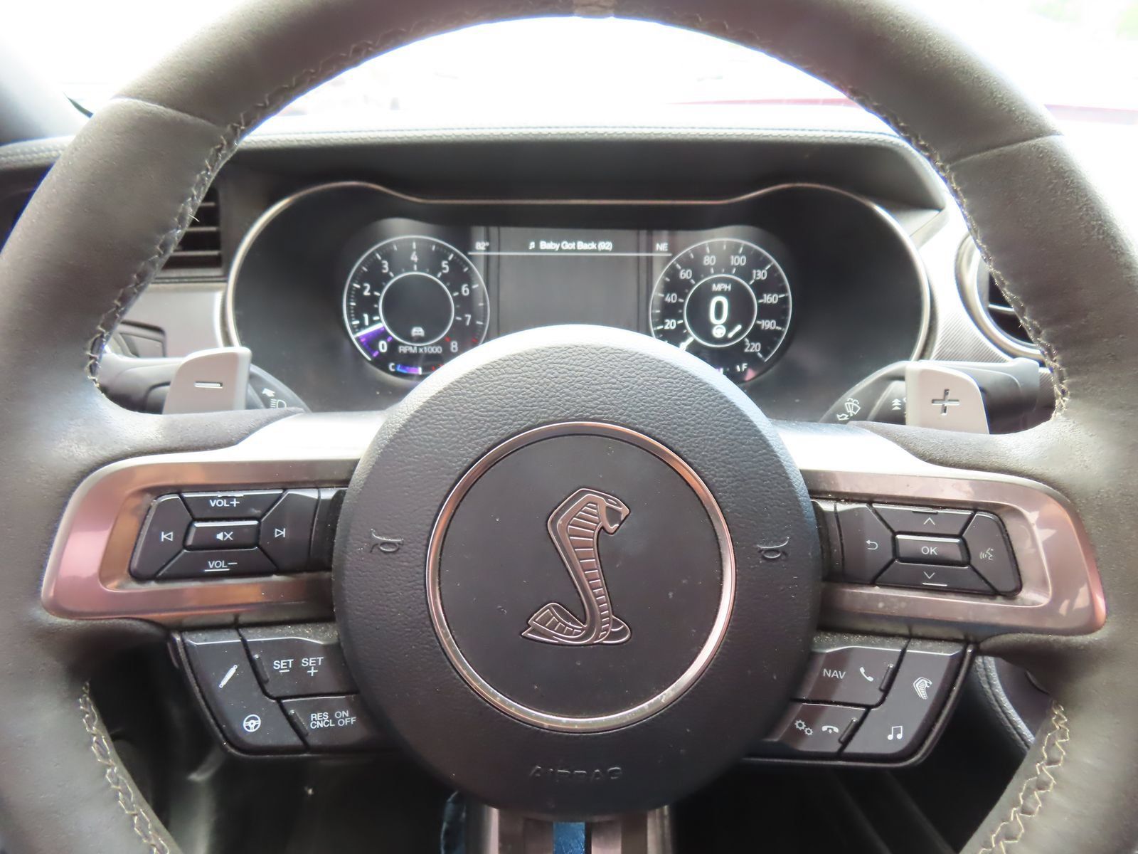 Used 2022 Ford Mustang Shelby GT500 w/ Technology Package RWD image 19