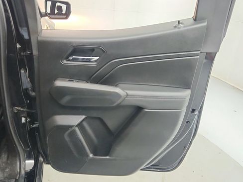 Used 2023 Chevrolet Colorado LT AWD/4WD image 26