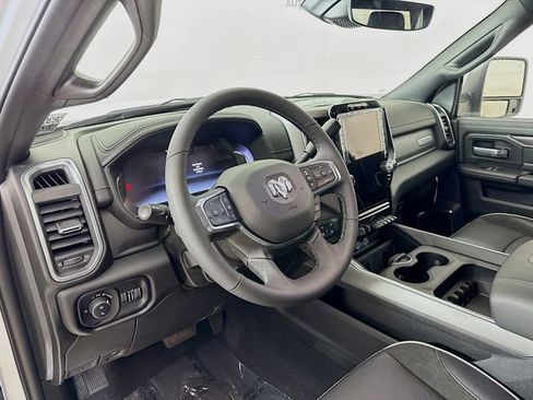 Used 2025 RAM 2500 Laramie image 9