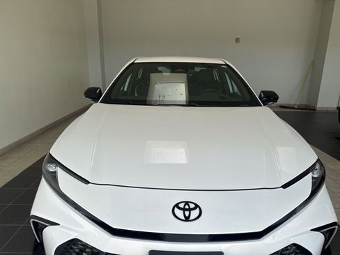 Certified 2026 Toyota Camry XLE w/ Convenience Package image 4