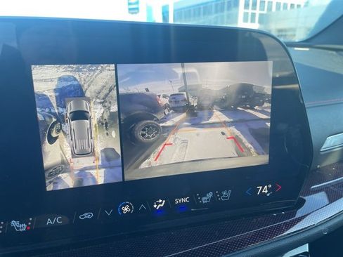 Used 2025 Chevrolet Traverse RS w/ LPO, Floor Liner Package image 15