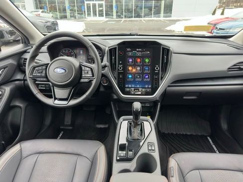 Used 2025 Subaru Crosstrek 2.5i Limited AWD/4WD image 24