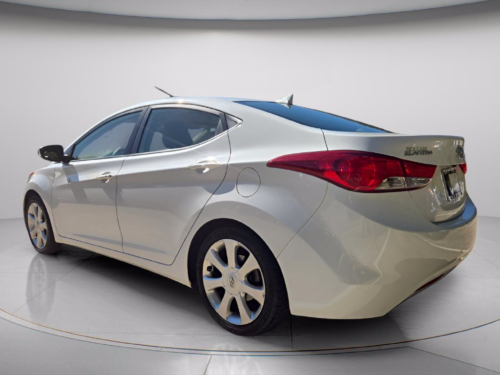 Used 2012 Hyundai Elantra Limited w/ Technology Pkg 5 FWD image 6