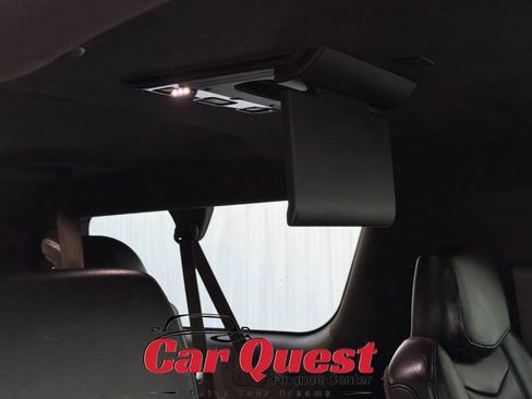 Used 2017 Cadillac Escalade ESV Platinum image 23