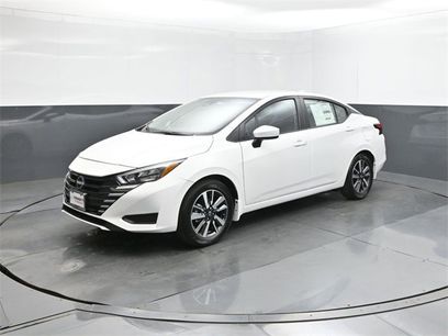 New 2025 Nissan Versa SV w/ Trunk Package